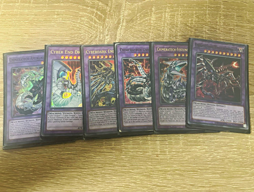Cyber dragon - yu-gi-oh!,
